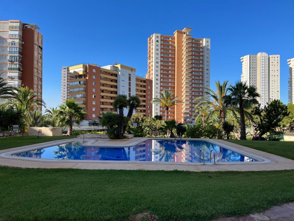 Apartamento Suzanna Benidorm Luaran gambar